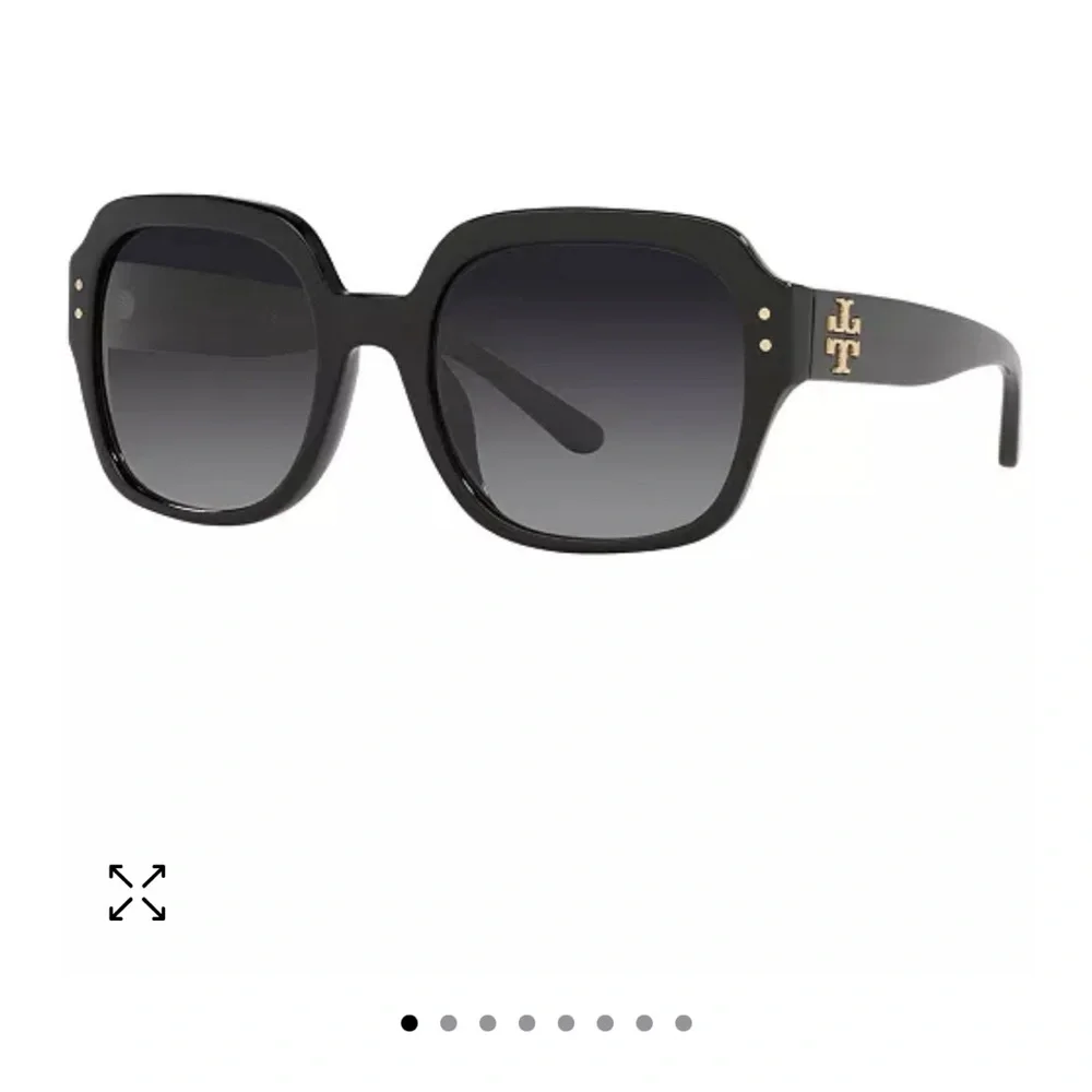 Tory Burch stylish tory